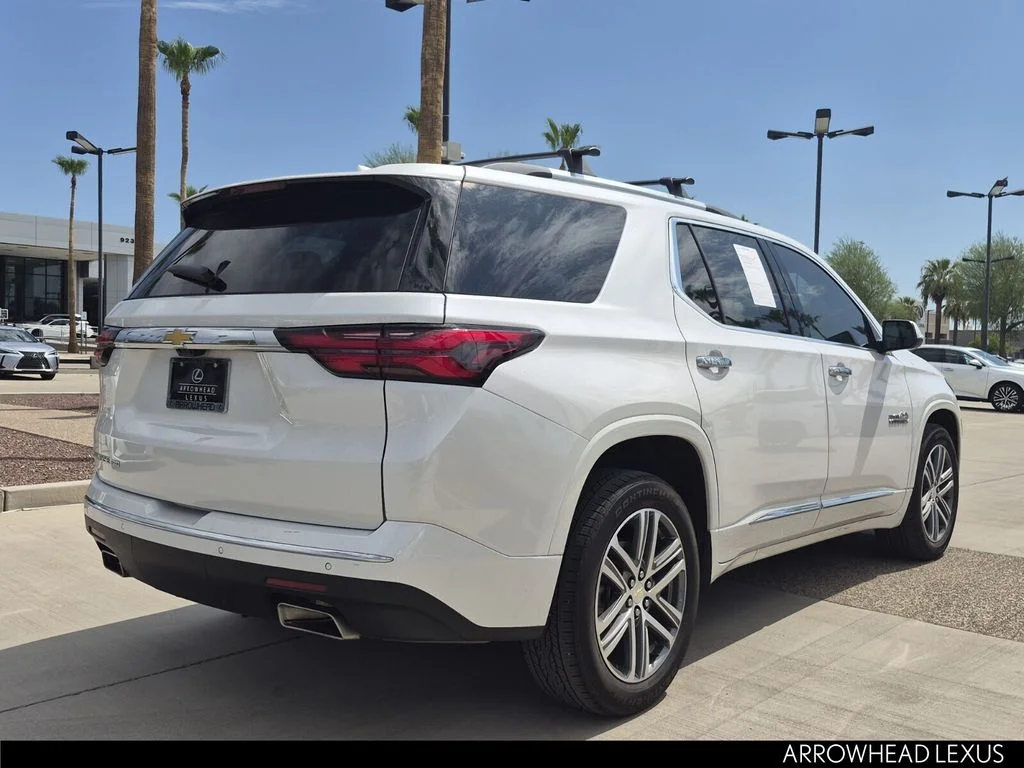 Used 2023 White Chevrolet High Country image 6