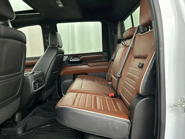 Used 2024 White GMC Denali Ultimate image 12