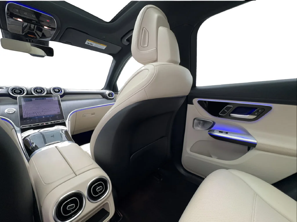 Used 2023 Silver Mercedes-Benz GLC 300 image 42