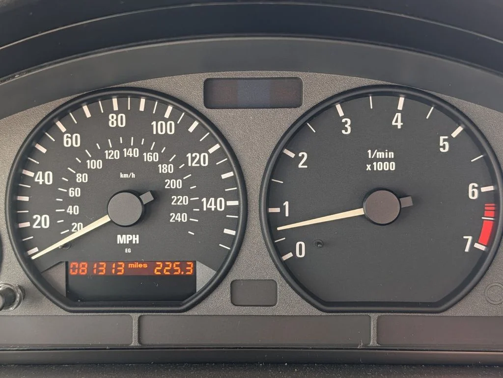 Used 1998 Silver BMW 2.8 image 19