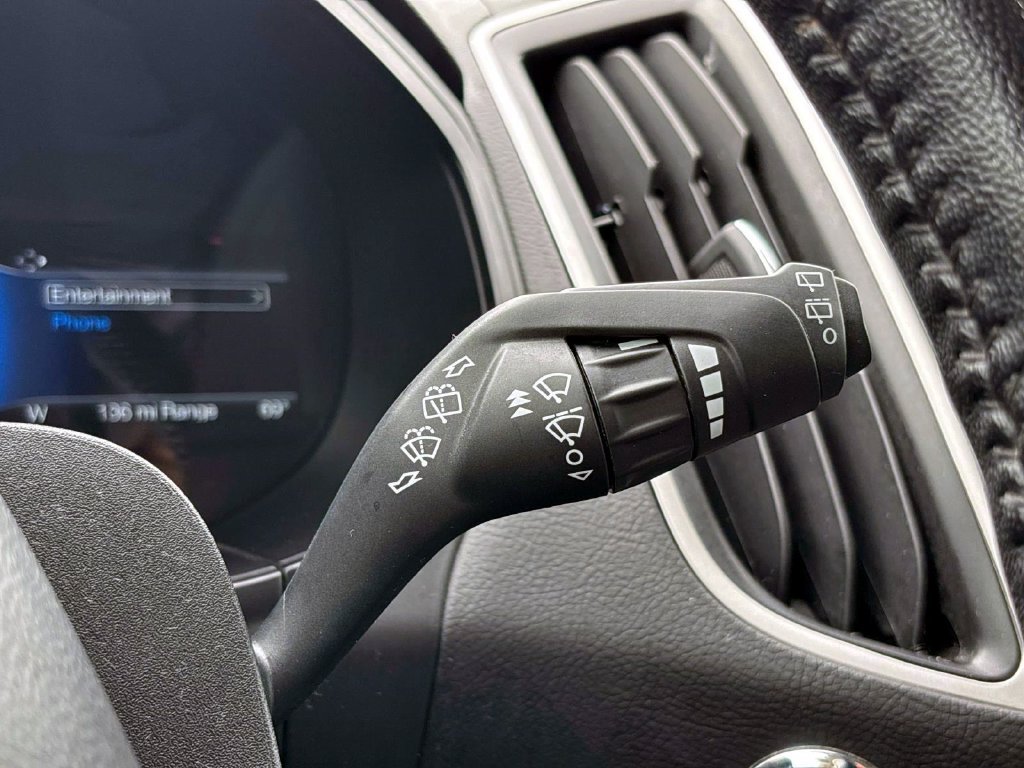Used 2024 Black Ford SEL image 24