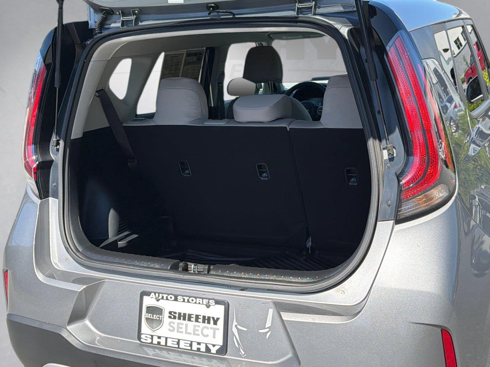 Used 2023 Steel Gray Kia LX image 26
