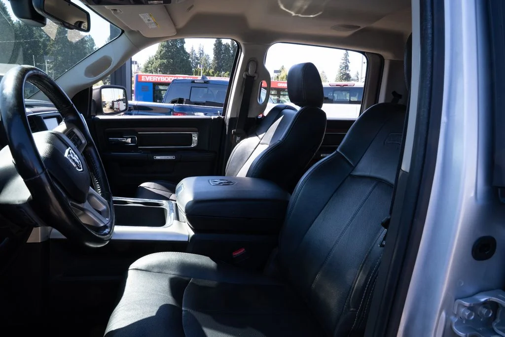 Used 2018 Silver Ram Laramie image 19