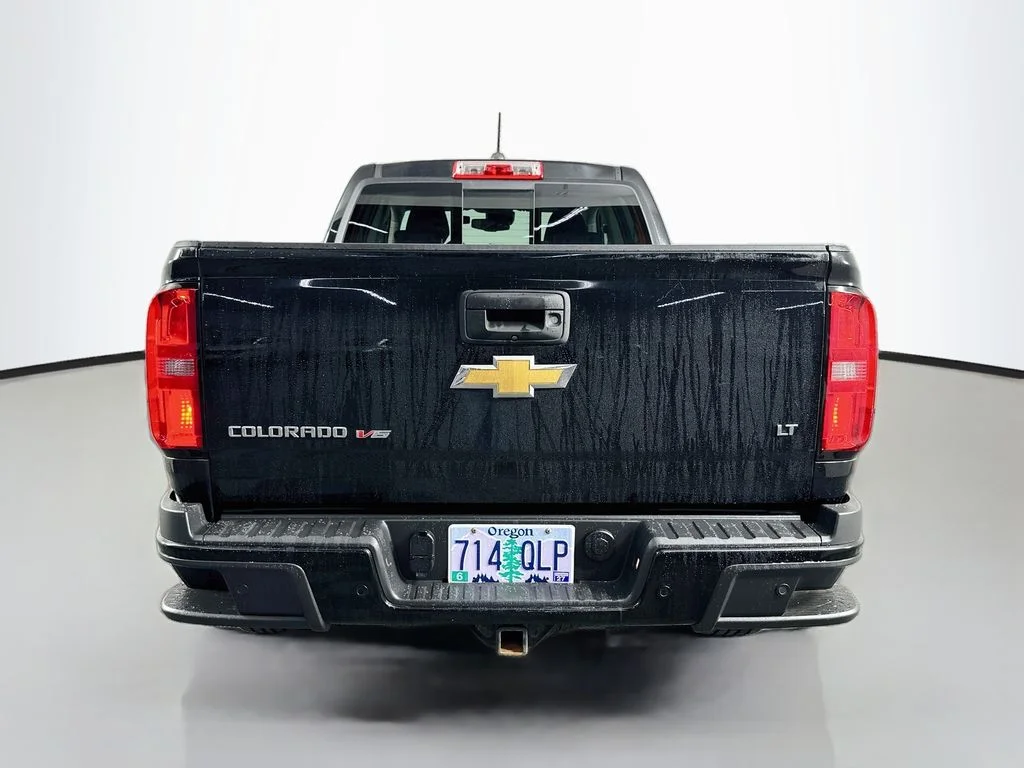 Used 2020 Black Chevrolet LT image 7