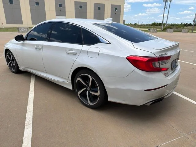 Used 2020  Honda Sport image 4