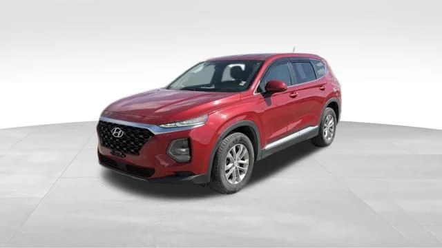 Used 2019 Red Hyundai SE image 3