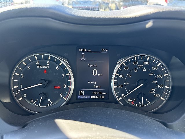Used 2020 Silver INFINITI Sport image 19