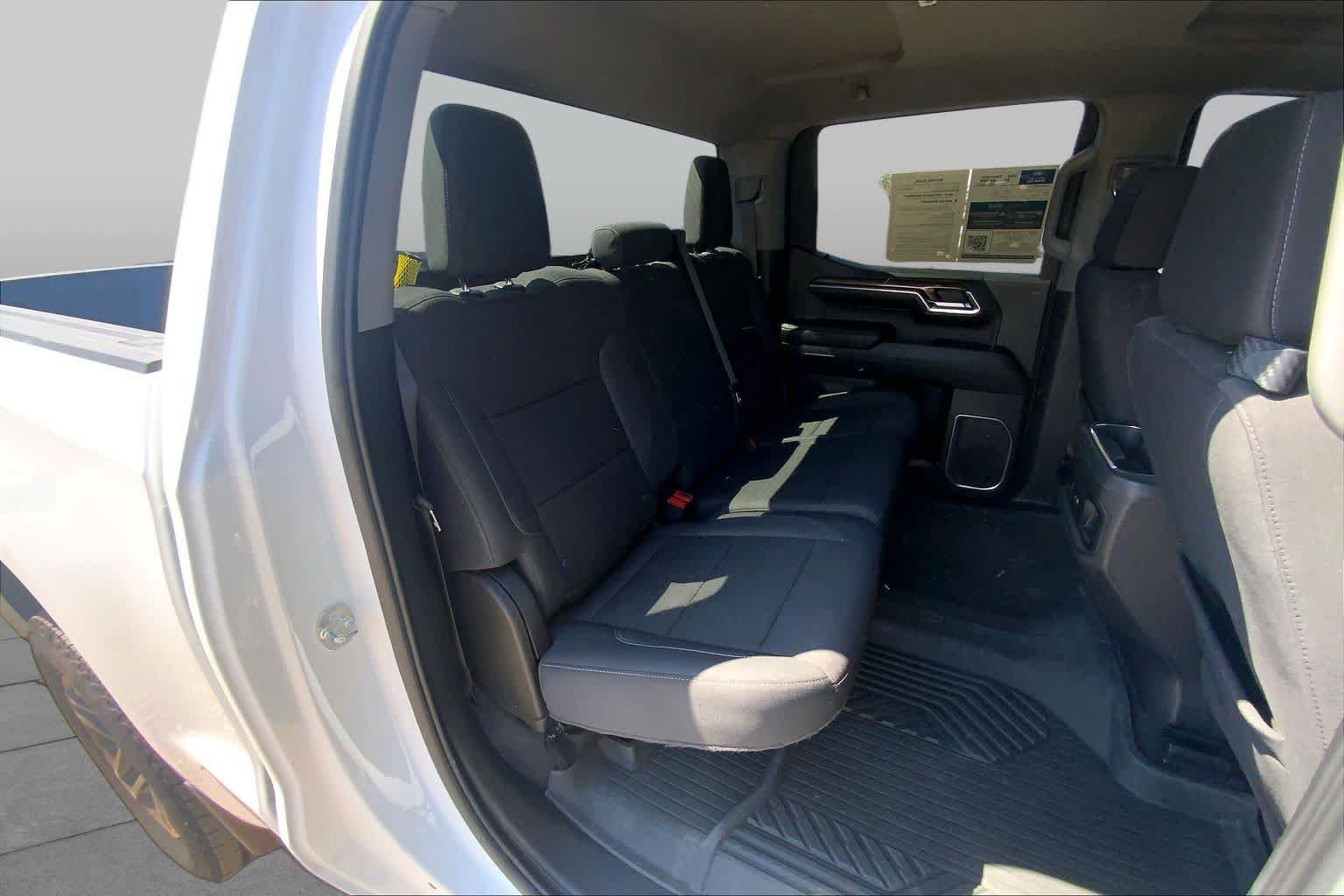 Used 2024 Summit White Chevrolet LT Trail Boss image 38