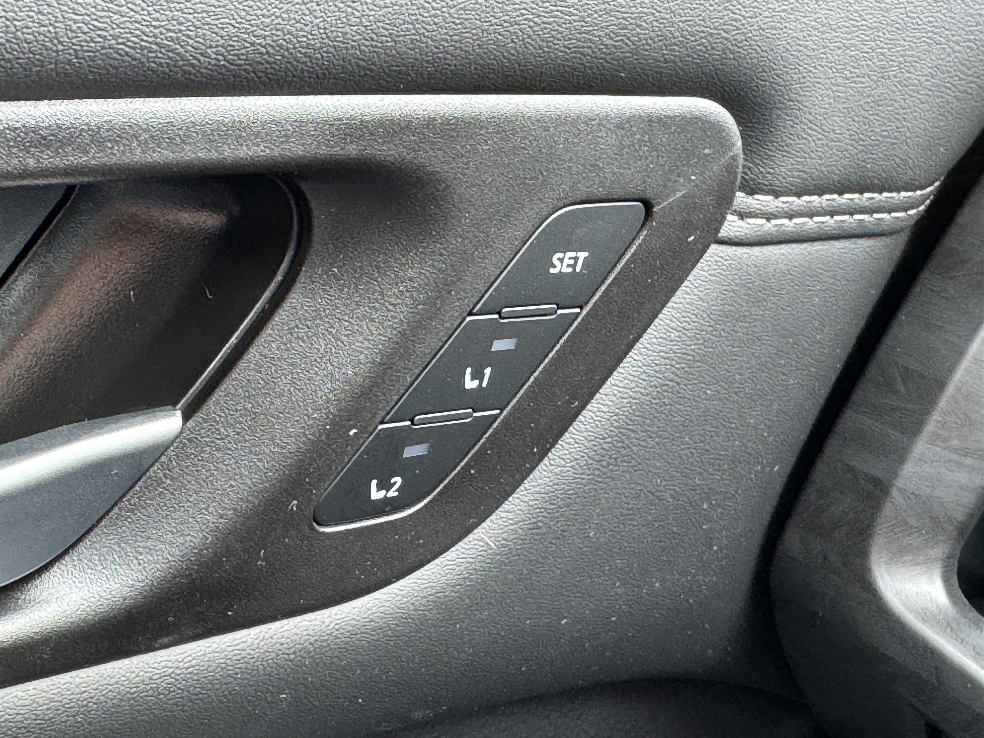 New 2026 Boulder Gray Pearl Nissan Platinum image 20