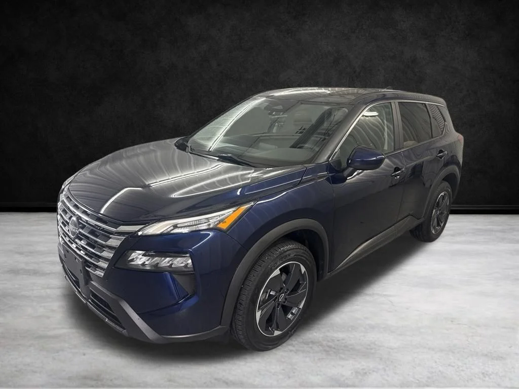 Used 2024 Deep Ocean Blue Pearl Nissan SV image 4