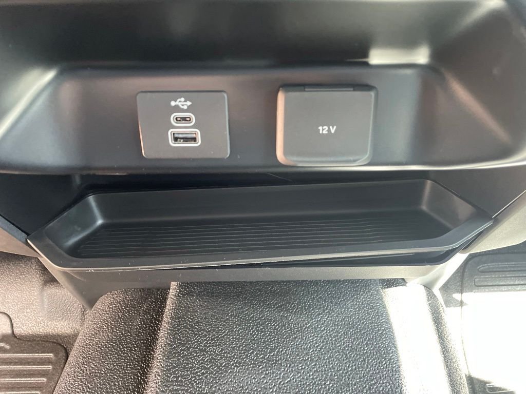 New 2026 Oxford White Ford F-350® XL image 23