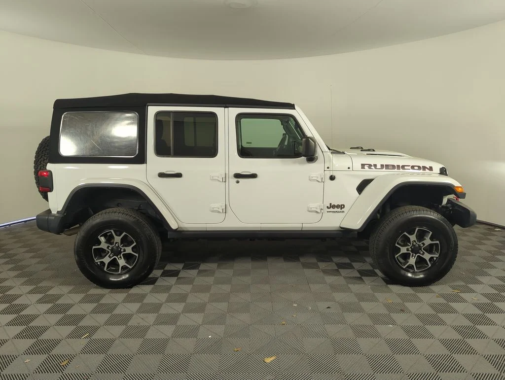 Used 2019 White Jeep Unlimited Rubicon image 3
