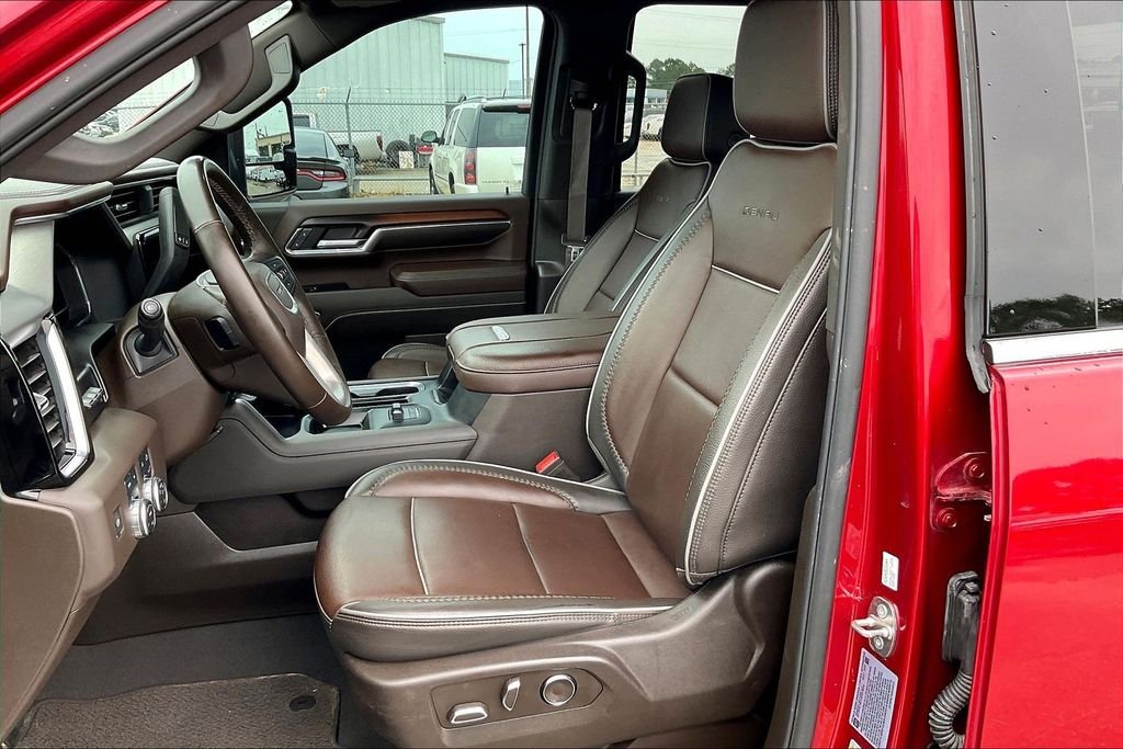 Used 2024 Red GMC Denali image 17