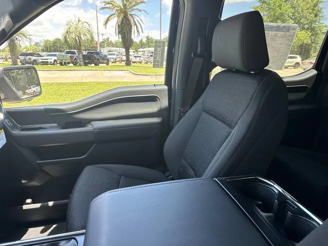 New 2026 Agate Black Metallic Ford XLT image 32