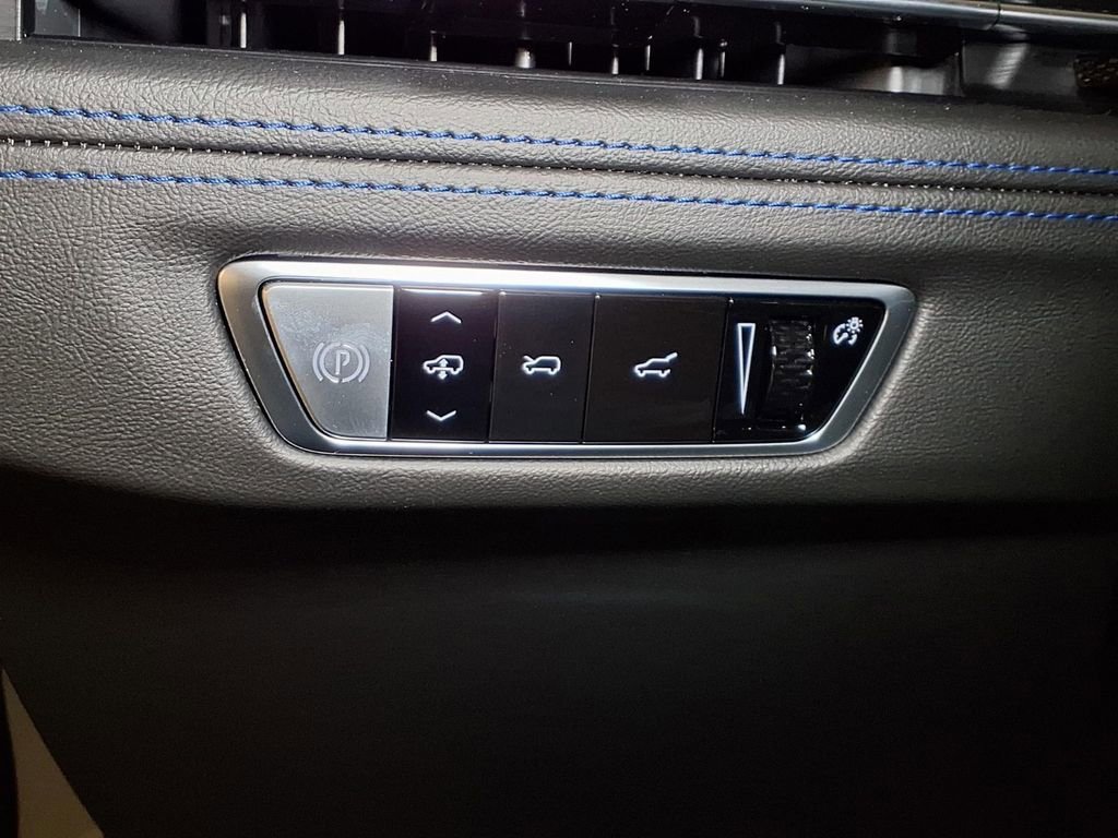 2026 Cadillac Escalade IQ Sport - Photo 16