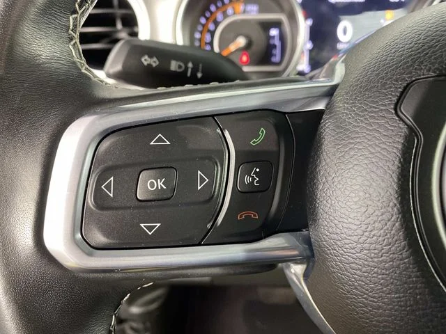 Used 2022 Black Jeep Unlimited Sahara image 16