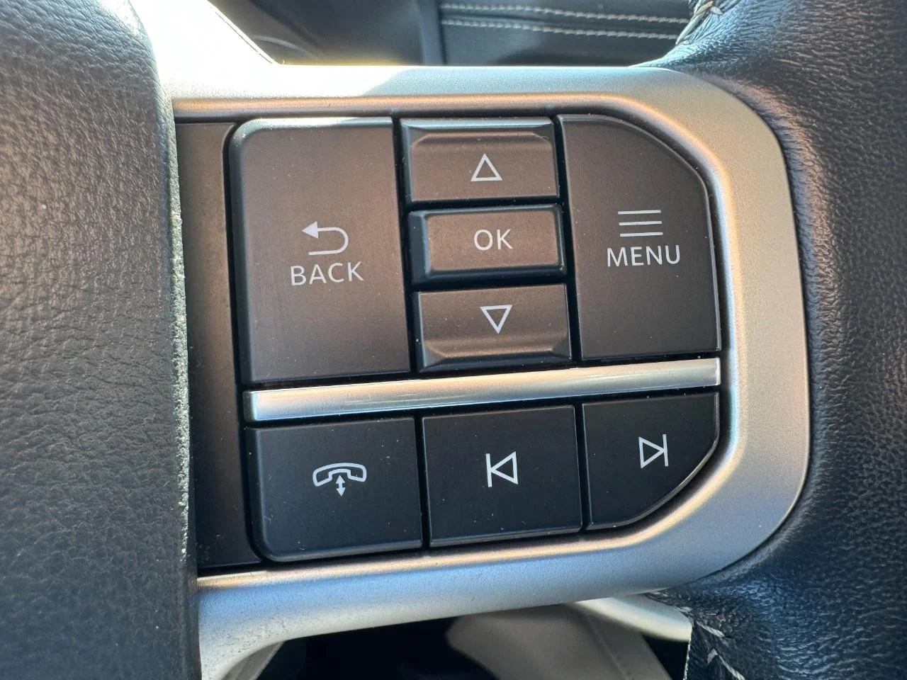 Used 2024 Agate Black Metallic Ford XLT 4x4 image 19