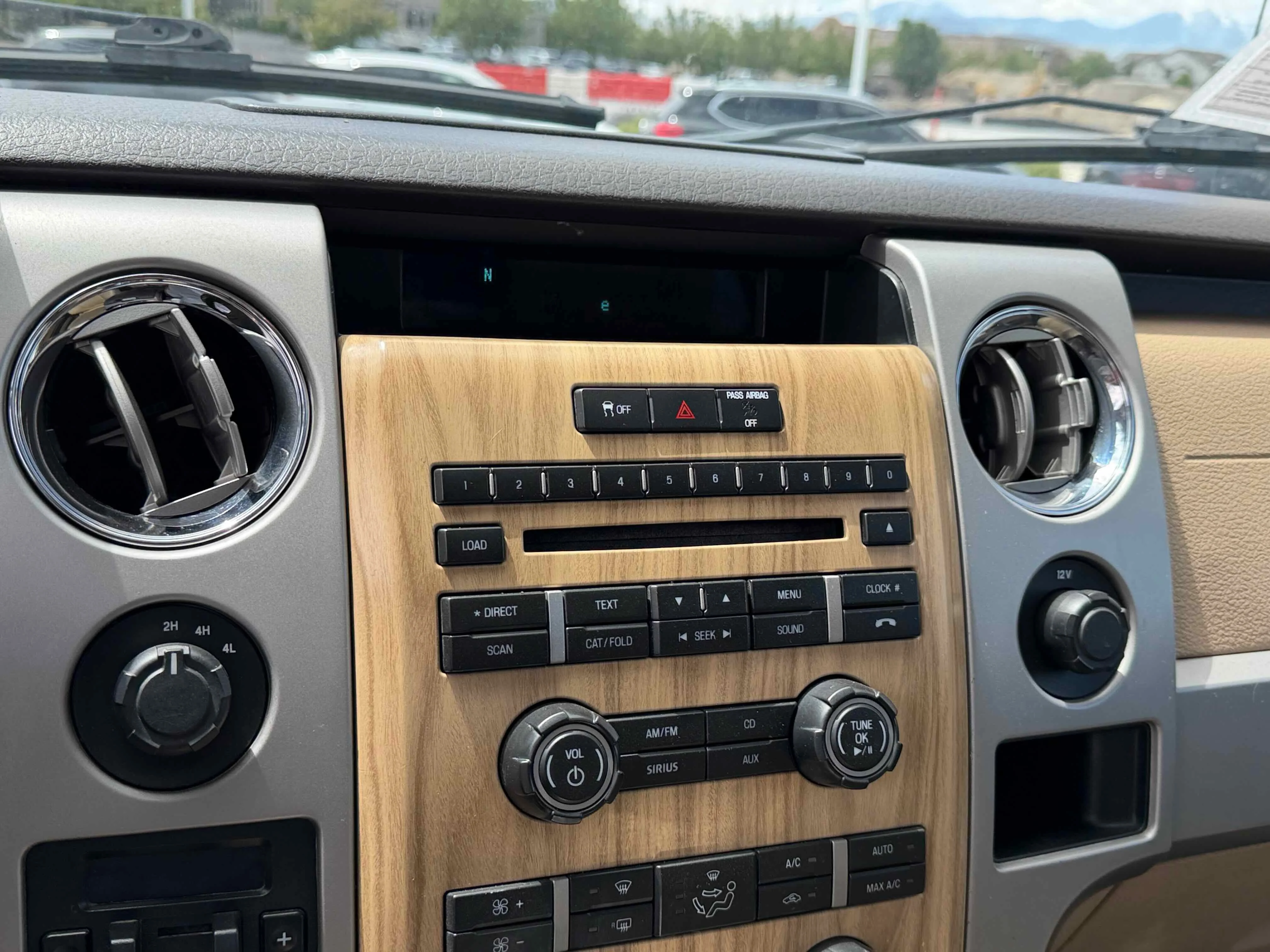 Used 2011 Blue Ford FX4 image 20