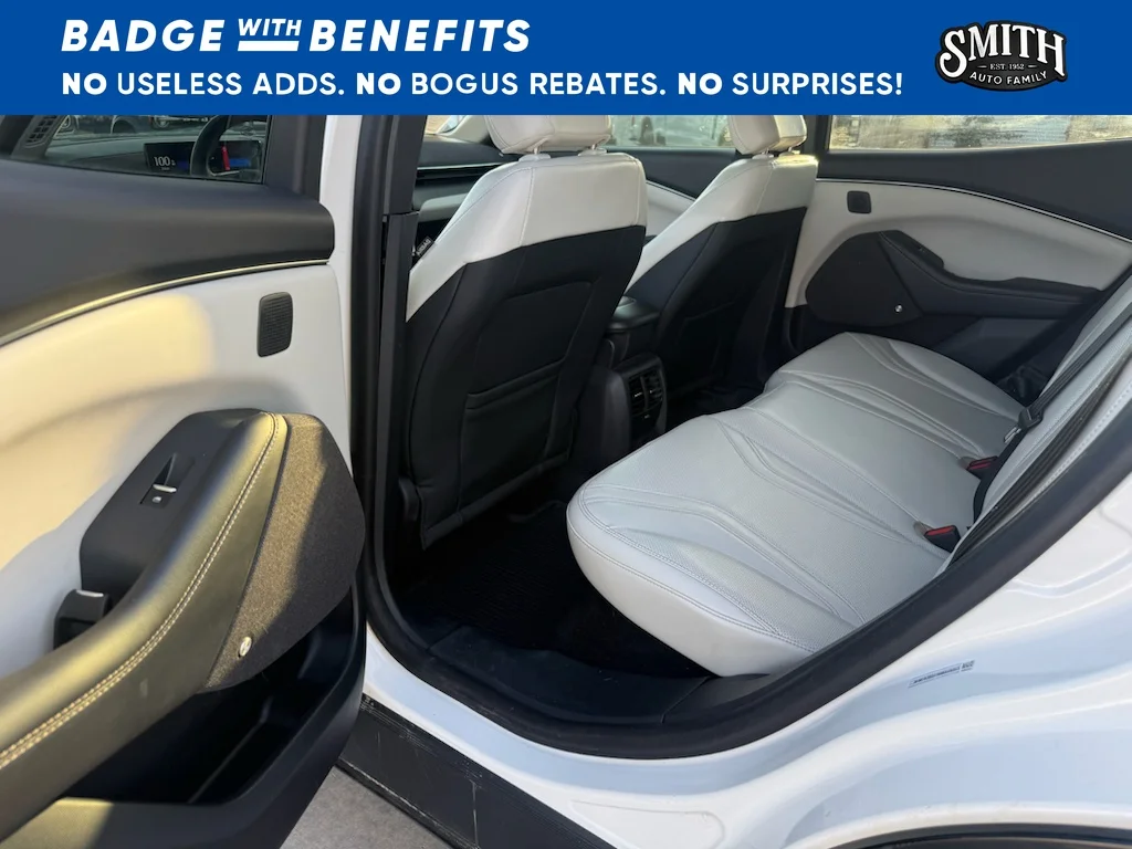 Certified Used 2022 Star White Ford Premium image 13