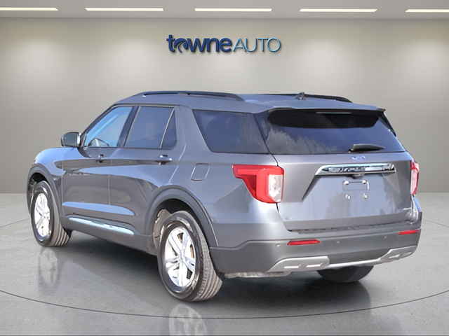 Used 2023 Gray Ford XLT image 5