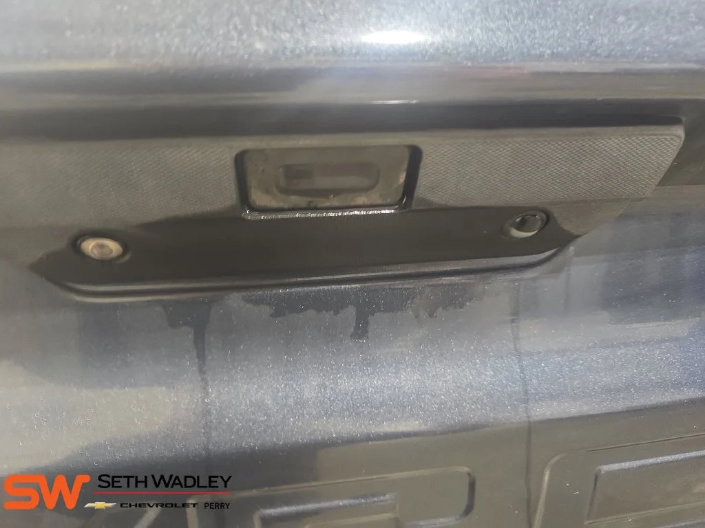 Used 2020 SHADOW GRAY METALLIC Chevrolet LT Trail Boss image 14