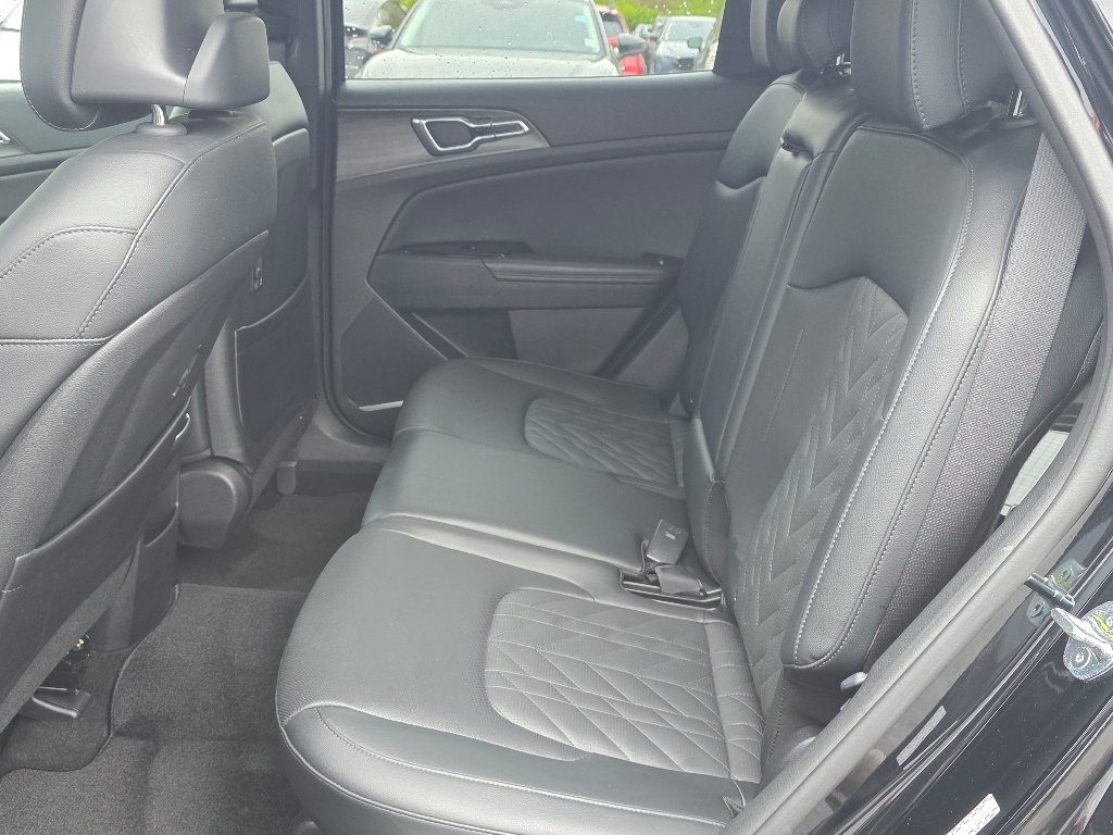 Used 2023 Ebony Black Kia X-Line image 28