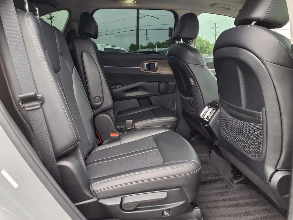 Used 2023 Gray Kia X-Line EX image 8