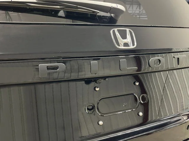 New 2026 Crystal Black Pearl Honda Black Edition image 7