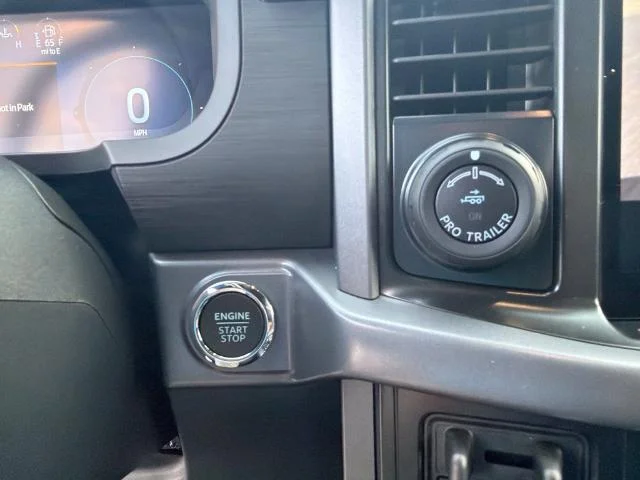 New 2026 Avalanche Ford XLT image 43