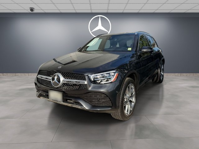 Certified Used 2022 Gray Mercedes-Benz GLC 300 image 3