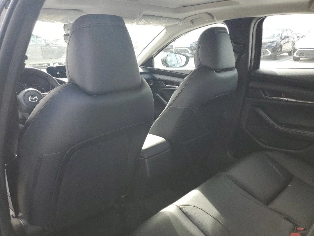 New 2026 Snowflake White Pearl Mazda 2.5 S Preferred image 7