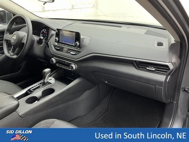Used 2024 Gun Metallic Nissan 2.5 S image 23