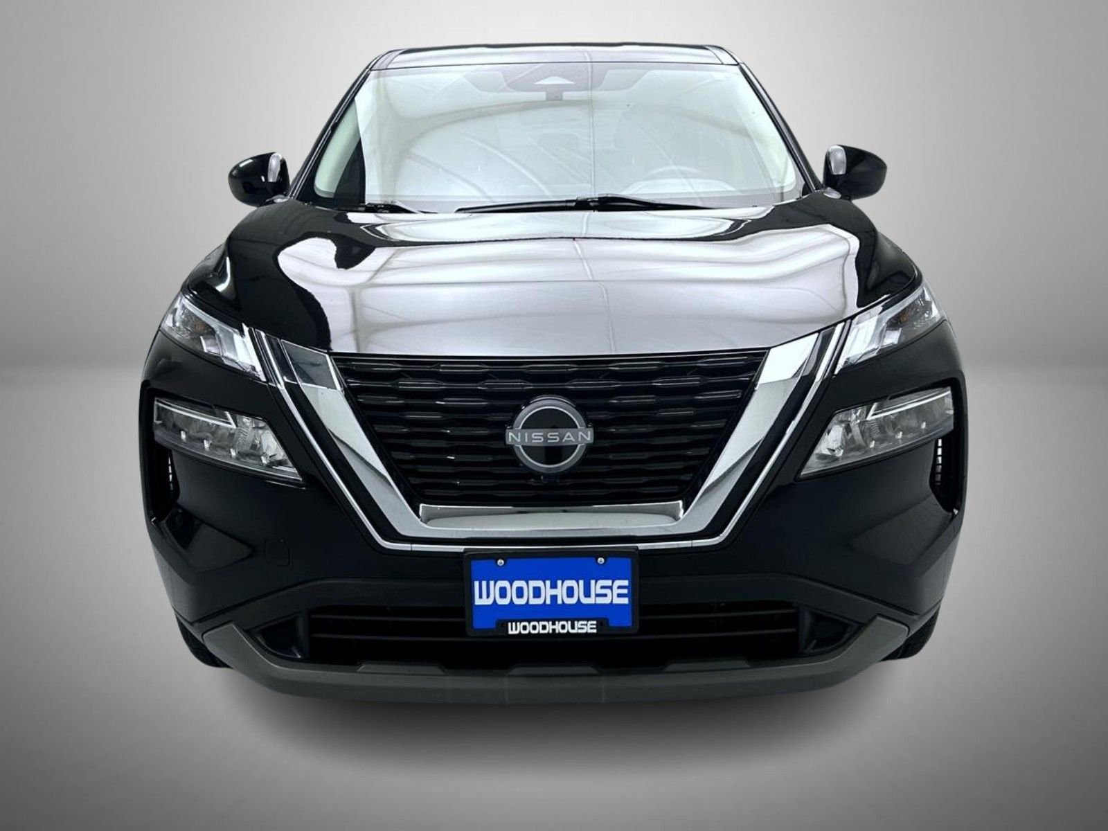 Used 2023 Black Nissan SV image 2