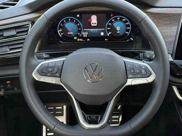New 2026 Silver Volkswagen 2.0T SEL Premium R-Line image 9