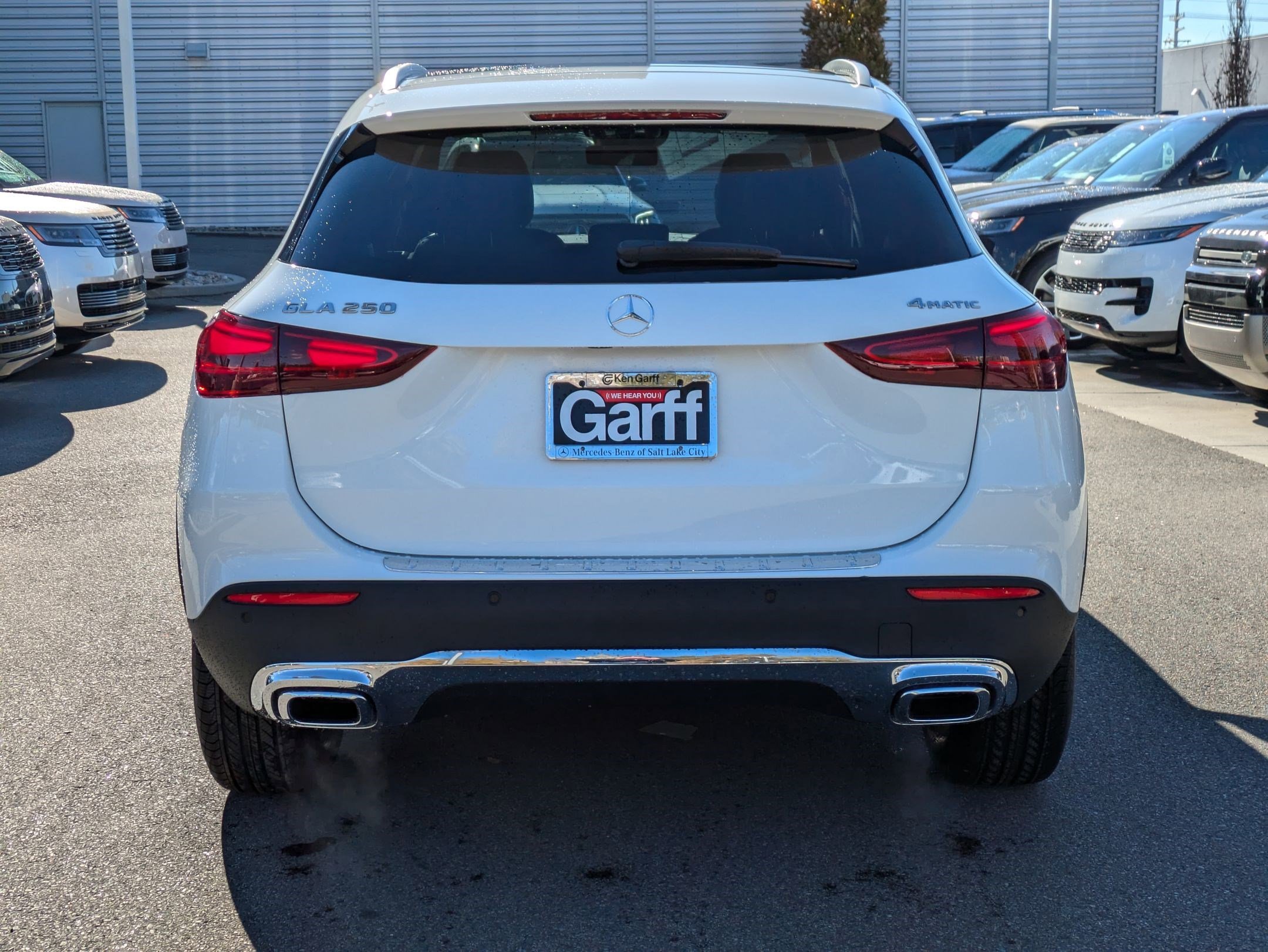 New 2025 Polar White Mercedes-Benz GLA 250 image 4