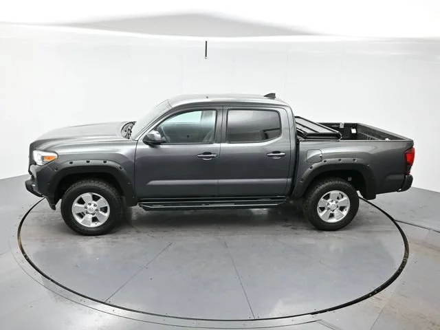 Used 2019 Magnetic Gray Metallic Toyota SR image 31