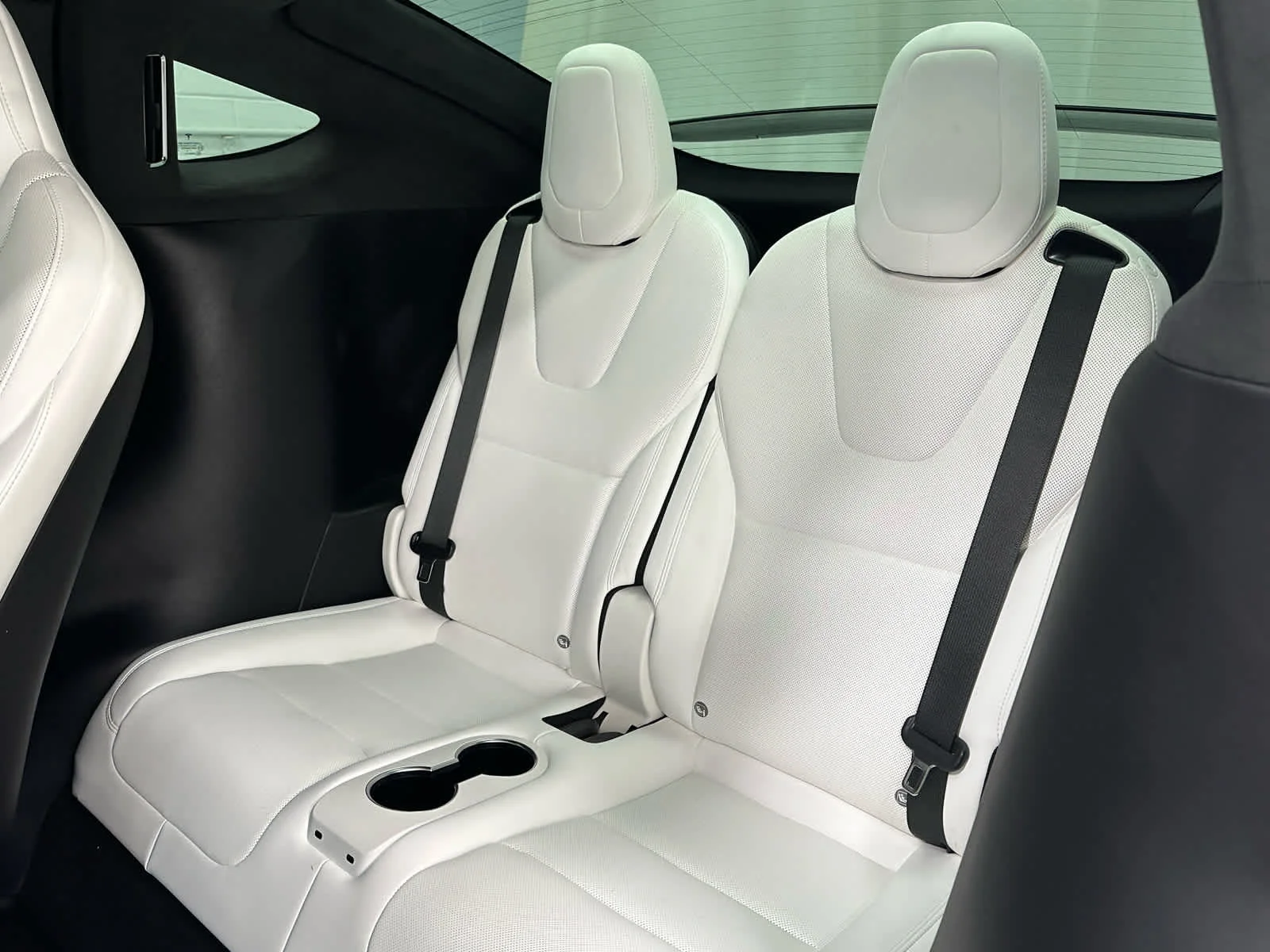 Used 2026 Stealth Grey Tesla  image 17