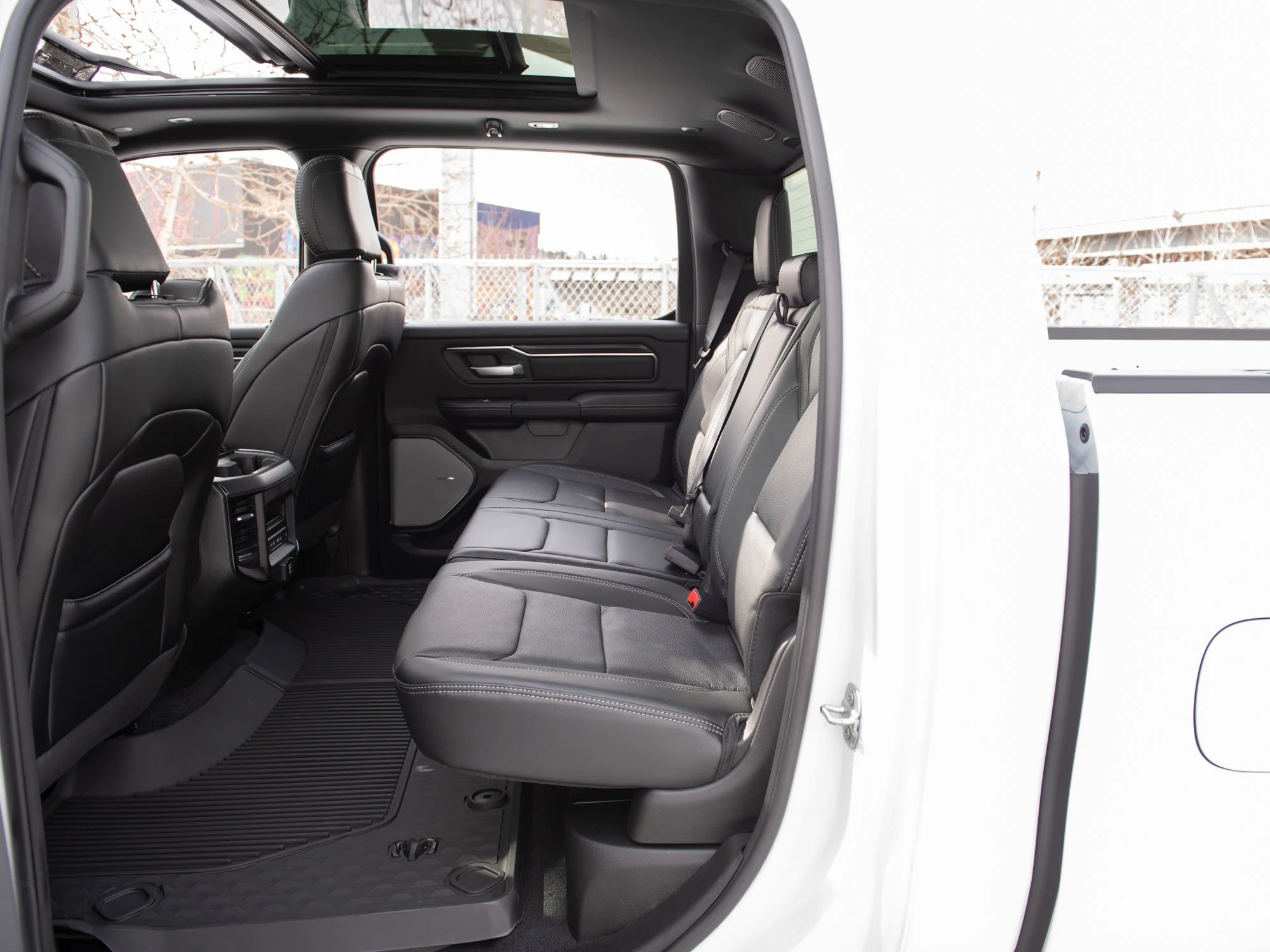 New 2026 White RAM Sport* Hemi V8 image 23