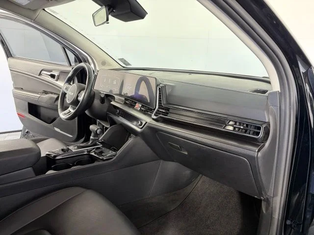 Used 2024 Black Kia EX image 27