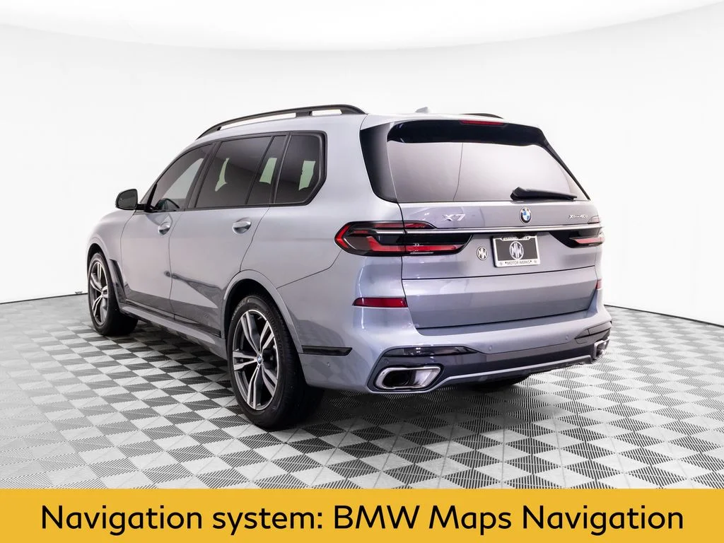 Used 2023 Gray BMW xDrive40i image 3