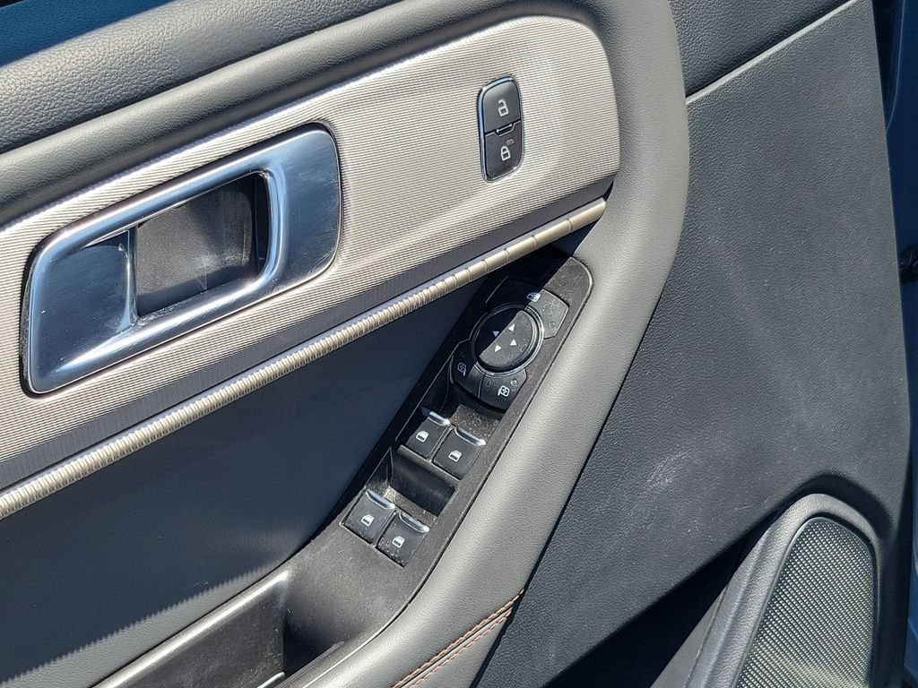 Certified Used 2025 Blue Ford Active image 17