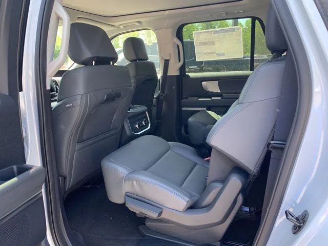 New 2026 Silver Ford MAX Active image 21