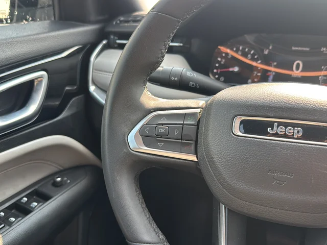 Used 2024 White Jeep Limited image 16