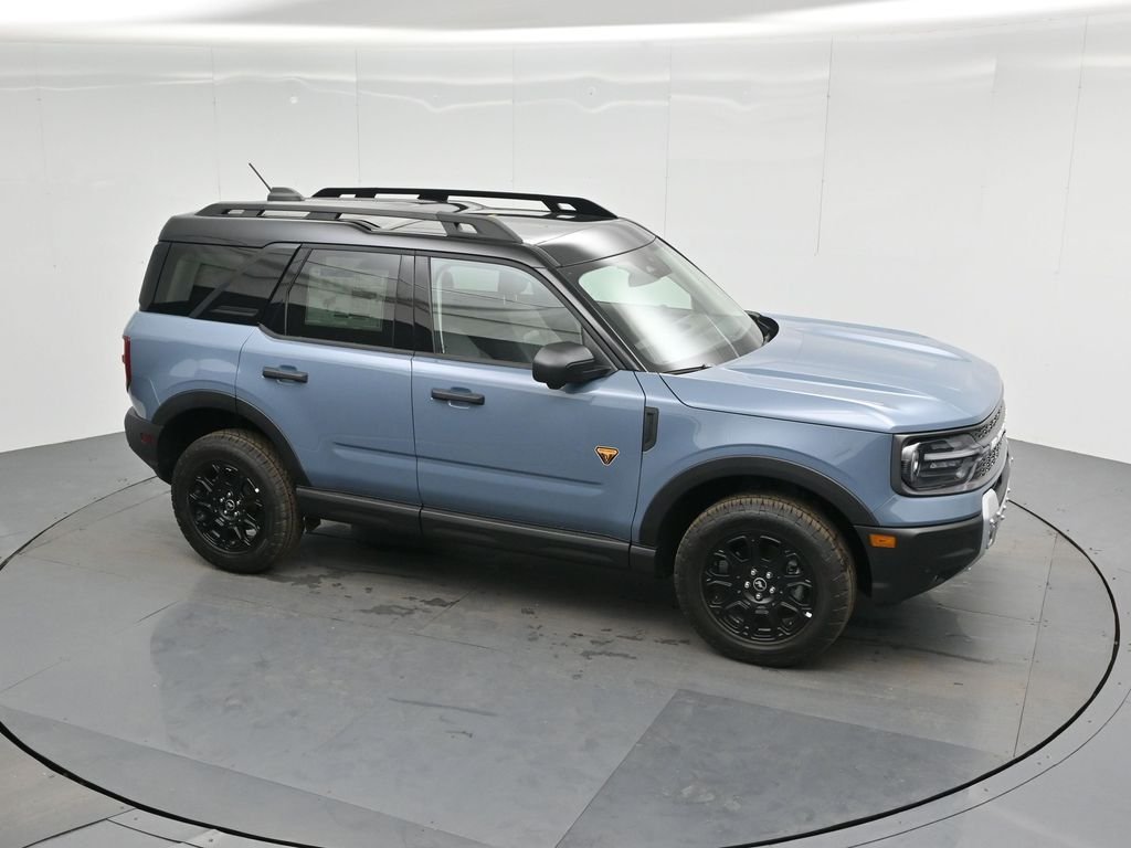 New 2025 Azure Gray Metallic Tri-Coat Ford Badlands image 57