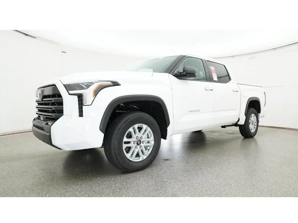 New 2026 Ice Cap Toyota SR5 image 22