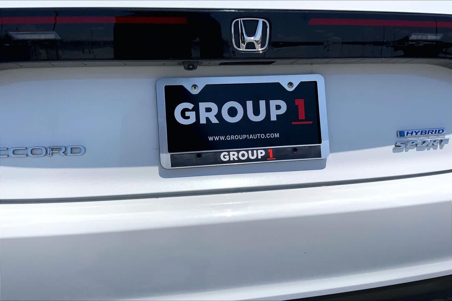 Used 2025 Platinum White Pearl Honda Sport image 10