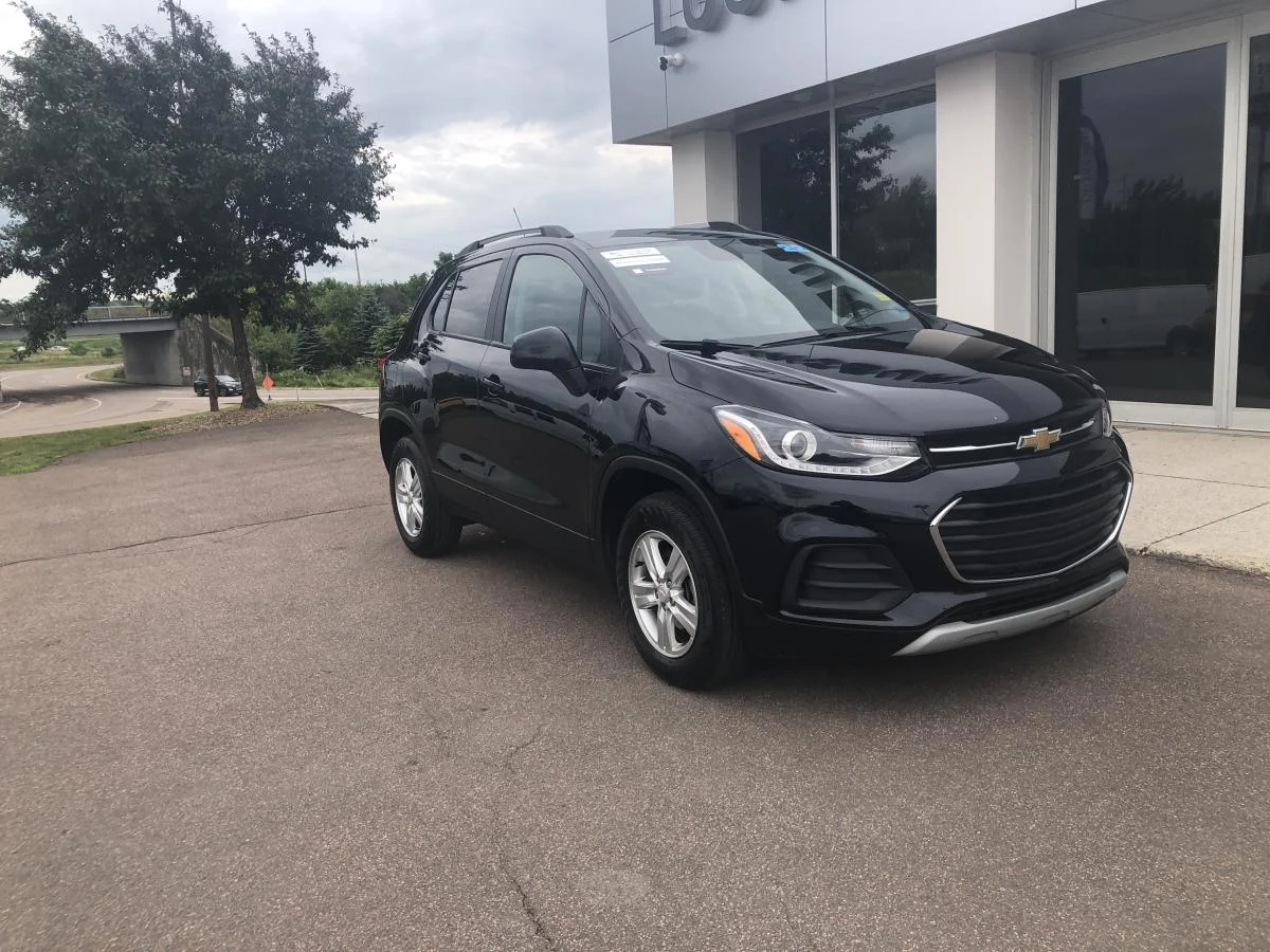 Used 2022 Blue Chevrolet AWD 4dr LT w/ Leather image 3