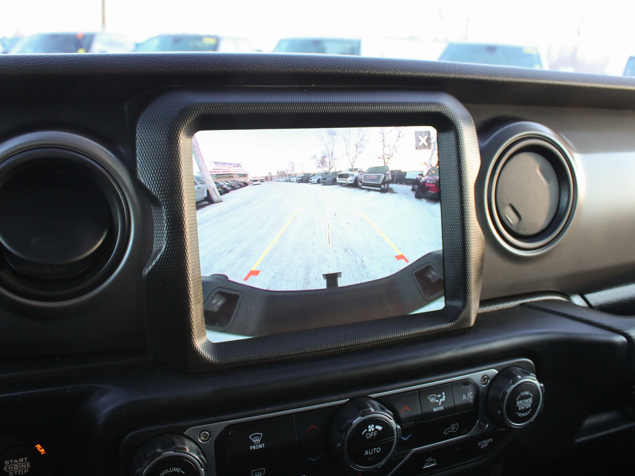 Certified Used 2023 White Jeep Sport S * V6 | Apple CarPlay | Backup Camera | Alpine | Remote Start | Tonneau Cover image 20