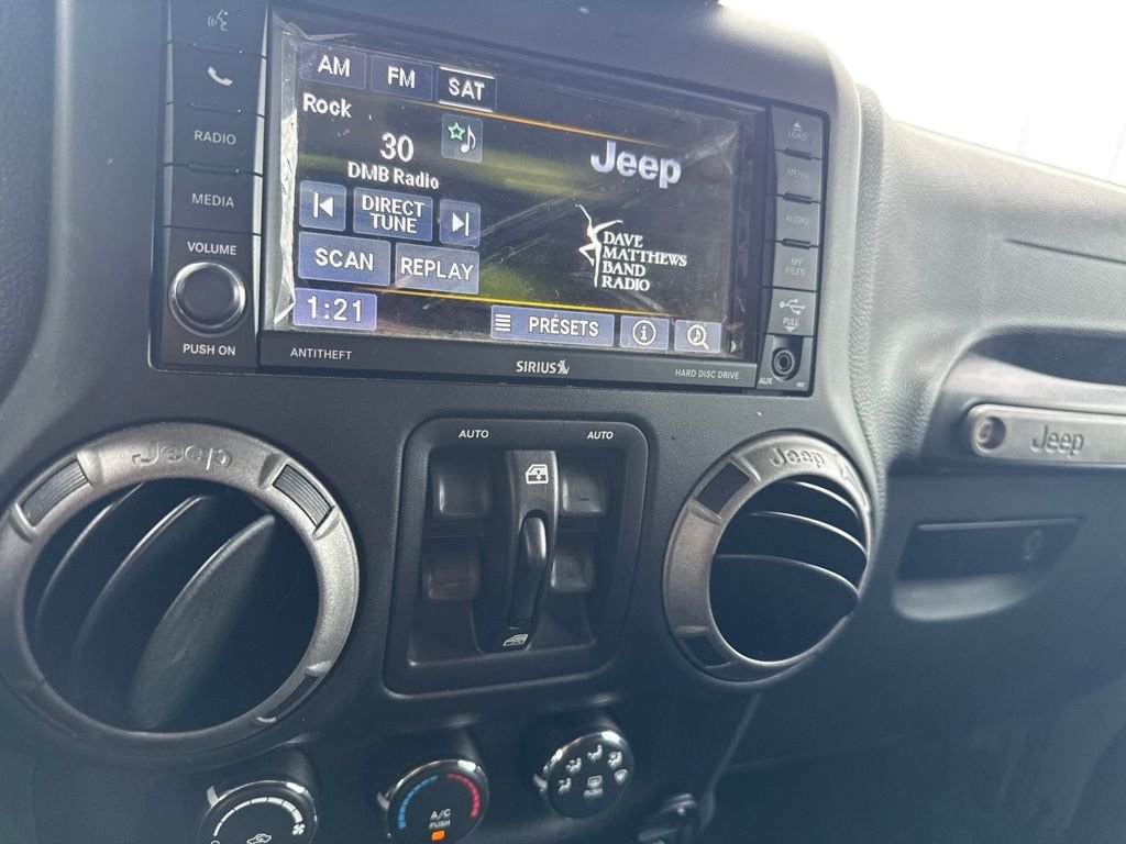 Used 2017 Silver Jeep Unlimited Sport image 24
