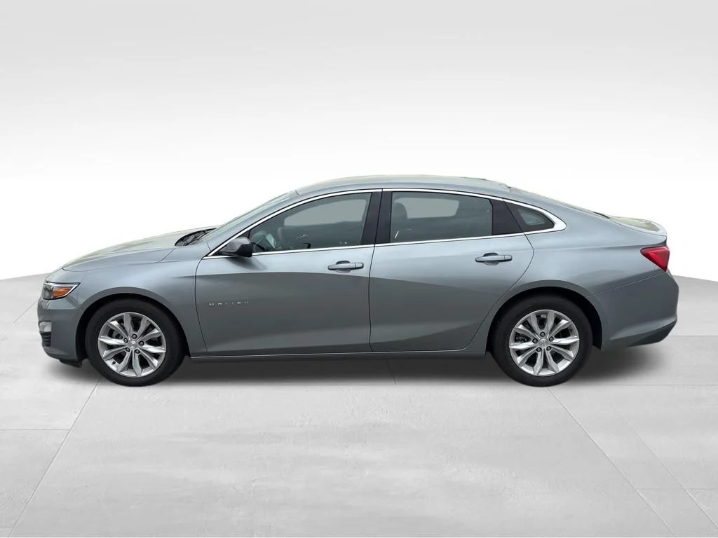 Used 2024 Gray Chevrolet LT image 2